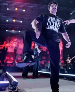 Randeep Hooda returns to his roots, joins rapper Dhanda Nyoliwala for a power-packed concert celebrating Haryana’s cultural spirit